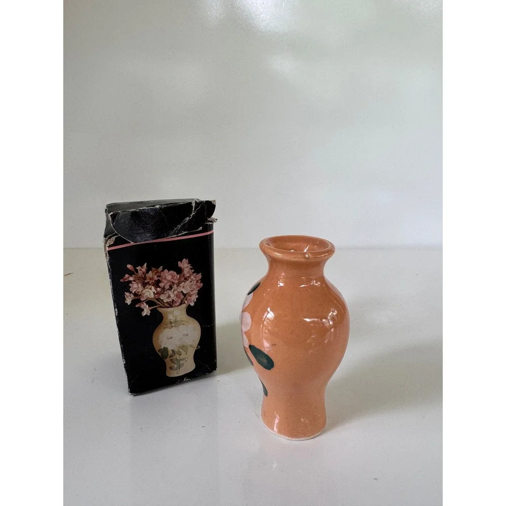 Vintage Miniature Ceramic Bud Vase Peach Floral Hand Painted Made in Taiwan Box